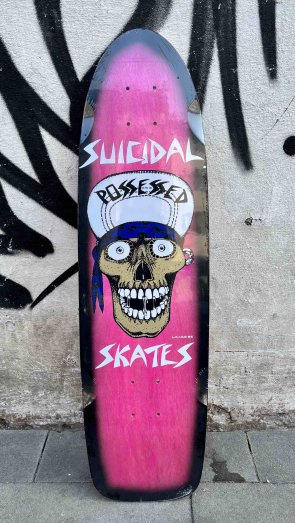 Dogtown X Suicidal Skates Punk Skull 70`s classic...