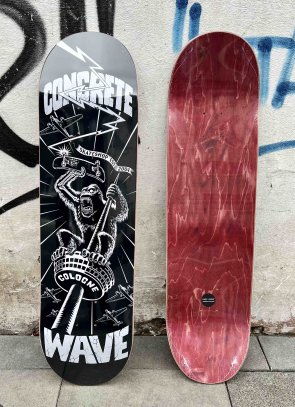 Concretewave Skateshop Colonius Deck +grip