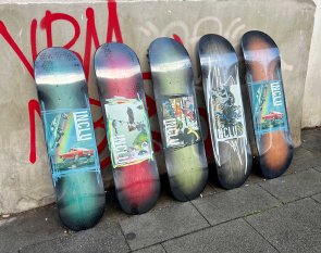 INCLU Skateboards "Fish" pop deck 8.25"